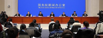 新闻办举行发布会介绍统筹新冠肺炎疫情防控和经济社会发展工作