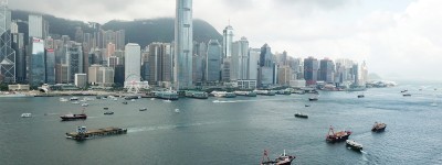 特写：100岁与24岁——香港“7·1”庆双生
