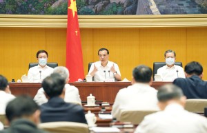 李克强：财力再紧张也不能动市场主体的蛋糕，打违规收费的主意
