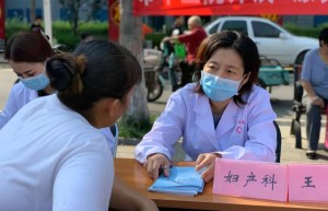 德州市中医院开展“服务百姓健康行动”义诊活动