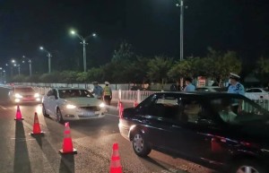 山东临朐：临朐警方严打酒驾醉驾进行时